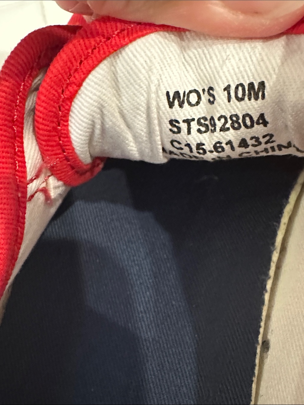 Sperry Red Canvas Boat Shoes with leather Laces - Picture 3 of 8
